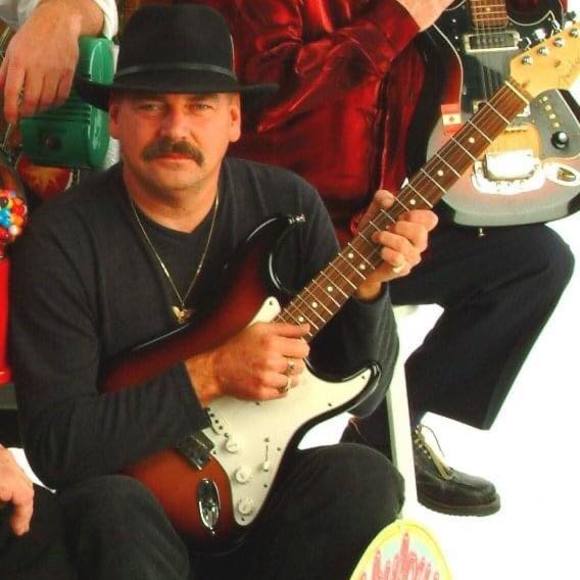 Meet your Posher, Larry - Picture 1 of 1